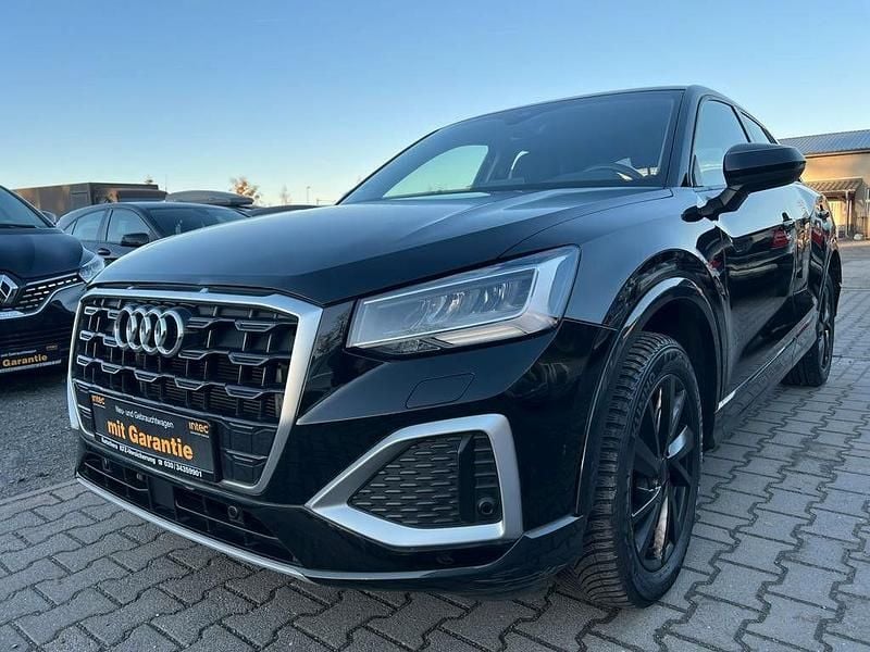 Schwarz Gebraucht 2023 Audi Q2 Advanced SUV | 19.900 € (Superpreis) - Bild 1/4