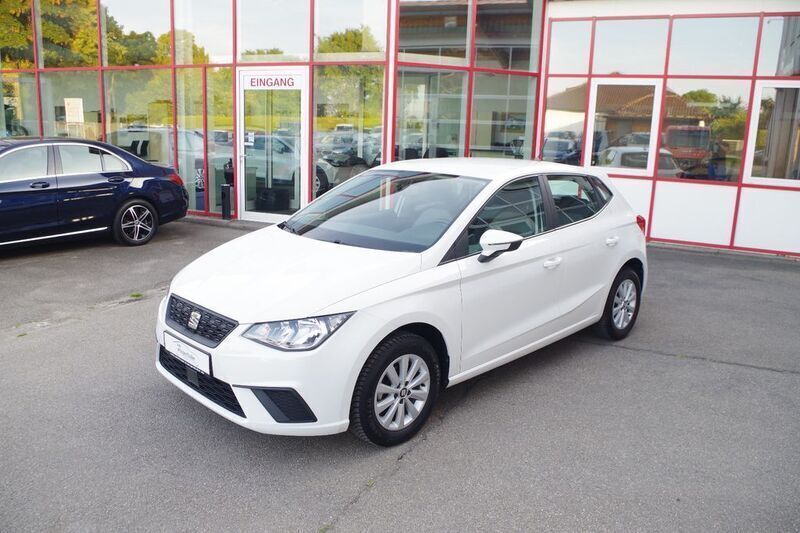 Weiß Gebraucht 2021 Seat Ibiza Style Limousine | 12.590 € (Guter Preis) - Bild 1/4