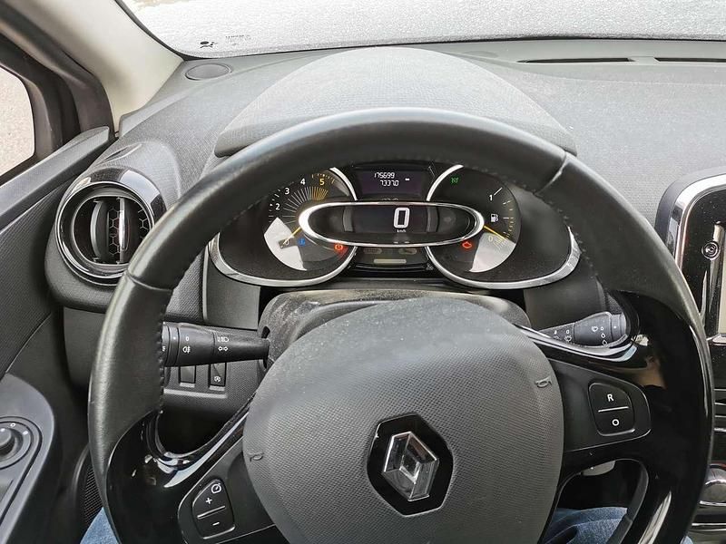 Gebraucht Renault Clio IV Dynamique 90 PS (66 kW) 2013 Schwarz Limousine