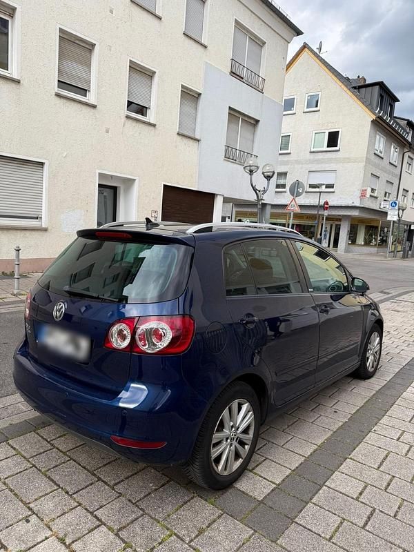 Gebraucht VW Golf VII 105 PS (77 kW) 2012 Blau Kombi