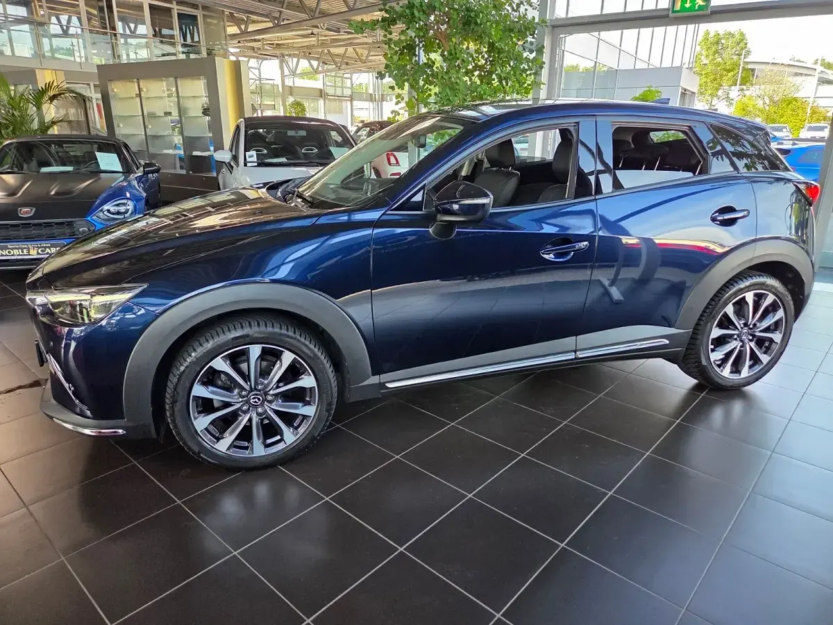 Gebraucht Mazda CX-3 Sports-Line 150 PS (110 kW) 2019 Deep crystal blue (metallic) SUV