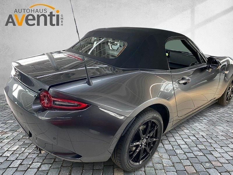 Neu Mazda MX5 Prime-Line 132 PS (97 kW) 2026 Grau Cabrio