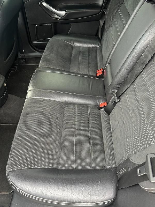 Używany Ford Mondeo 180 KM (132 kW) 2009 Czarny Kombi