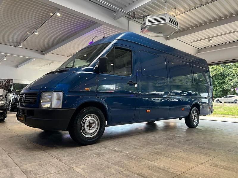 Weiß Gebraucht 2011 VW LT Van / Kleinbus | 6.490 € (Fairer Preis) - Bild 1/4