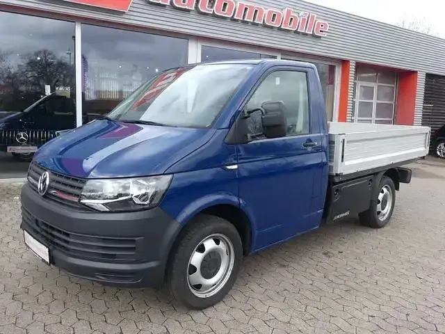 Second-hand VW Transporter 150 CP (110 kW) 2018 Albastru Van