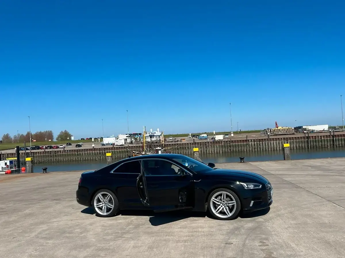 Second-hand Audi A5 218 CP (160 kW) 2017 Negru Coupe