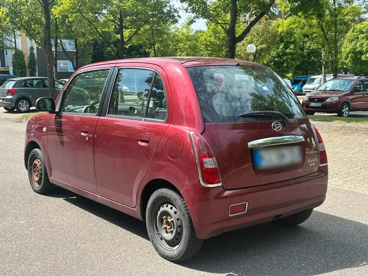 Gebraucht Daihatsu Trevis 60 PS (44 kW) 2007 Rot Kleinwagen
