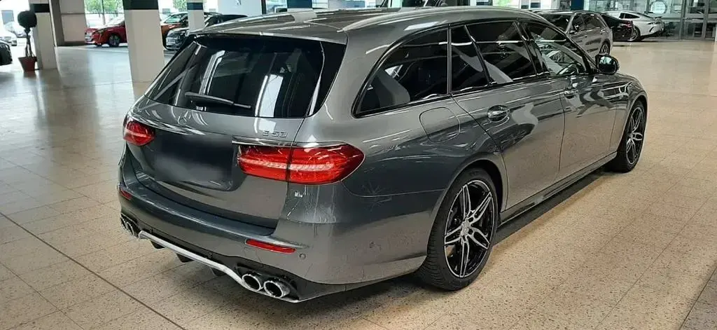 Gebraucht Mercedes E53 AMG AMG 435 PS (319 kW) 2020 Grau Limousine