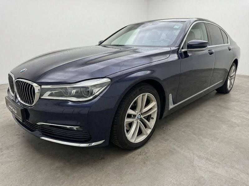 Gebraucht BMW 730 265 PS (194 kW) 2016 Blau Limousine