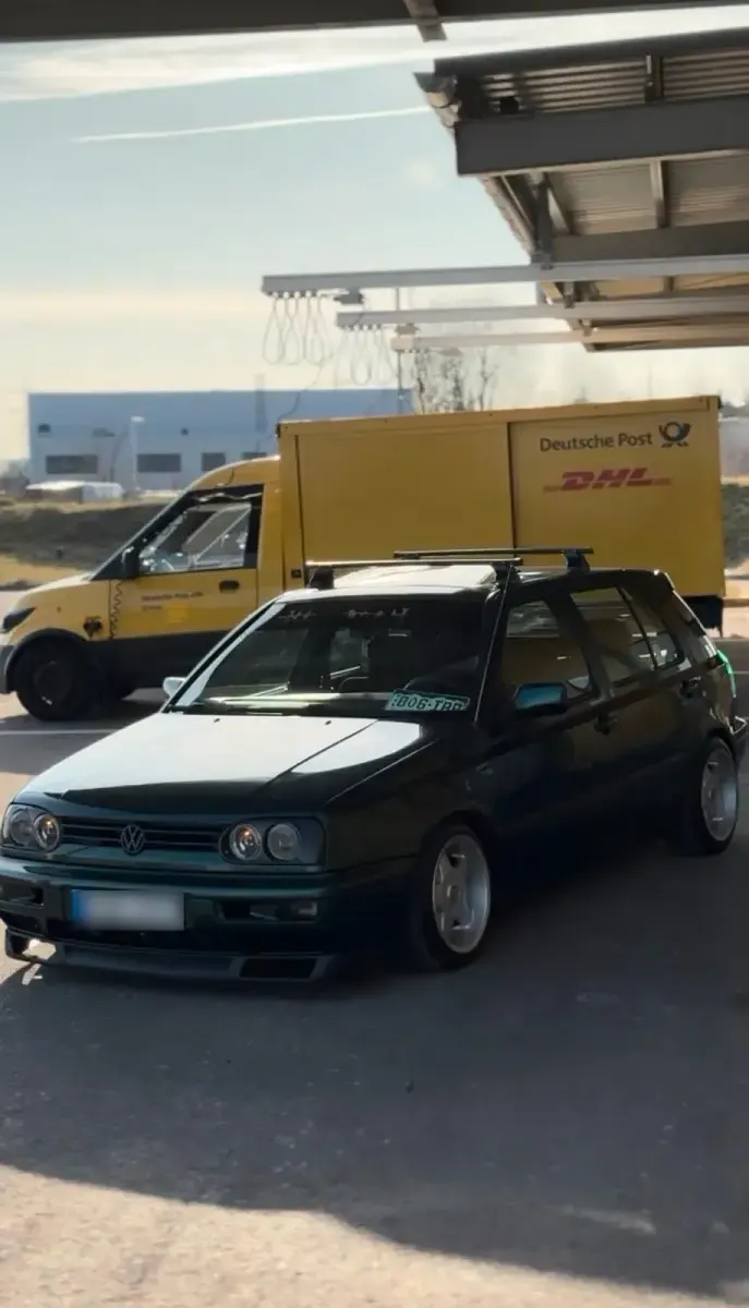 Gebraucht VW Golf III 75 PS (55 kW) 1995 Grün Kleinwagen
