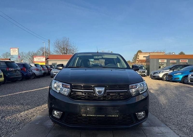 Gebraucht Dacia Sandero Comfort 73 PS (53 kW) 2018 Grau "comete" Limousine