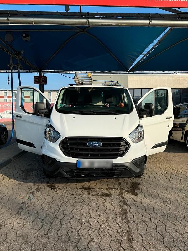 Gebraucht Ford Transit Custom 109 PS (80 kW) 2019 Weiß Van / Kleinbus