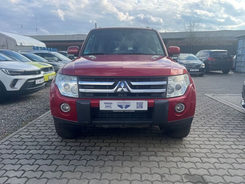 Karminrot (m) Gebraucht 2007 Mitsubishi Montero Instyle SUV | 9.999 € - Bild 1/4