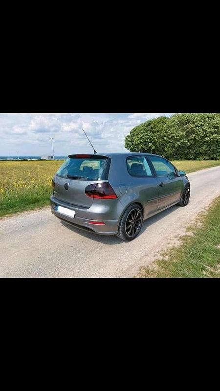 Gebraucht VW Golf IV GTI 75 PS (55 kW) 2005 Grau Kleinwagen