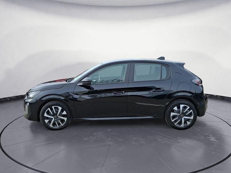 Gebraucht Peugeot 208 Active 101 PS (74 kW) 2024 Schwarz Kleinwagen
