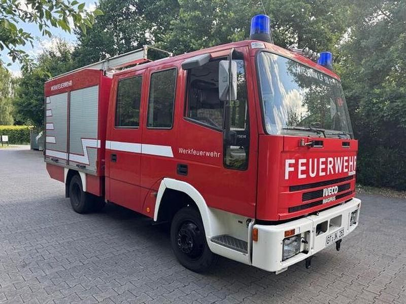 Rot Gebraucht 1995 Iveco Massif | 13.850 € - Bild 1/4