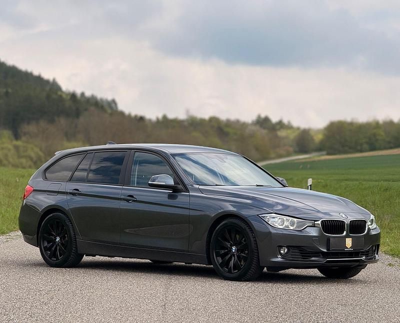 Usado BMW 325 Performance 218 HP (160 kW) 2015 Cinzento Carrinha
