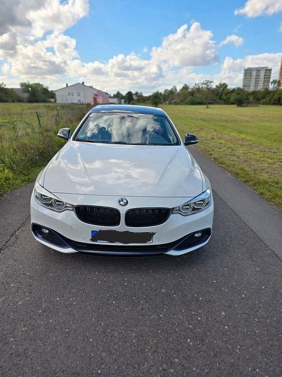 Gebraucht BMW 420 Sport Line 184 PS (135 kW) 2015 Weiß Limousine