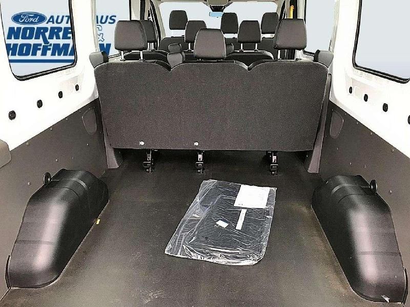 Gebraucht Ford Transit Trend 150 PS (110 kW) 2023 Frostweiß Kombi