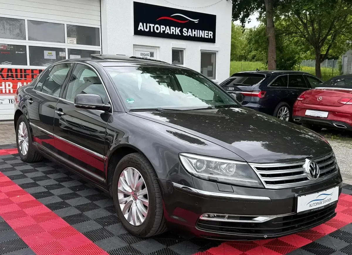 Brugt VW Phaeton 239 HK (175 kW) 2011 Brun Sedan