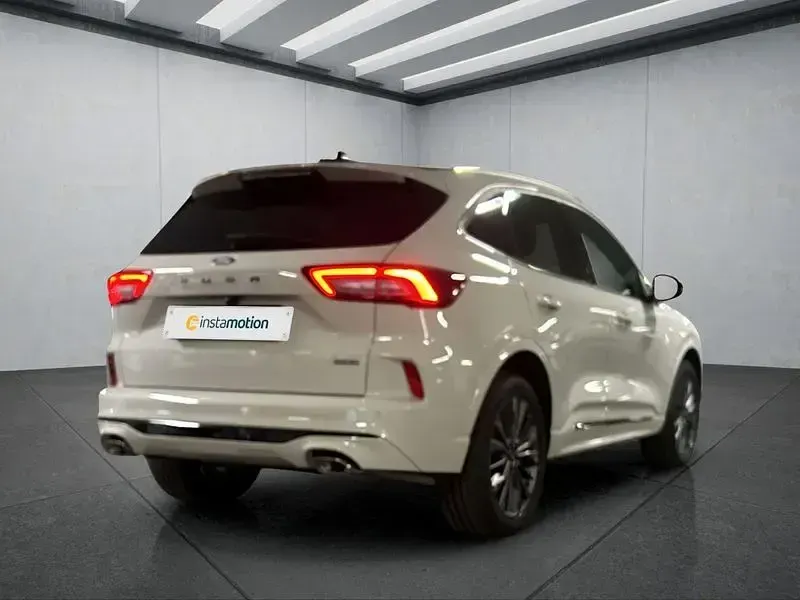 Neu Ford Kuga 182 PS (133 kW) 2025 Weiß SUV