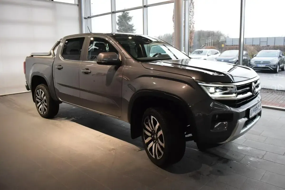 Gebraucht VW Amarok Style 205 PS (150 kW) 2023 Grau Pickup
