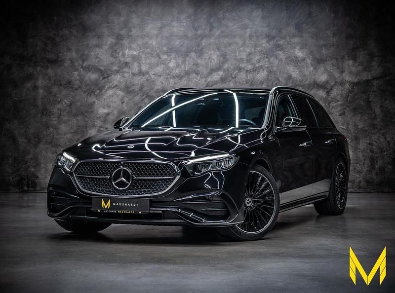 Schwarz Gebraucht 2023 Mercedes E220 Advanced Limousine | 49.999 € (Guter Preis) - Bild 1/4