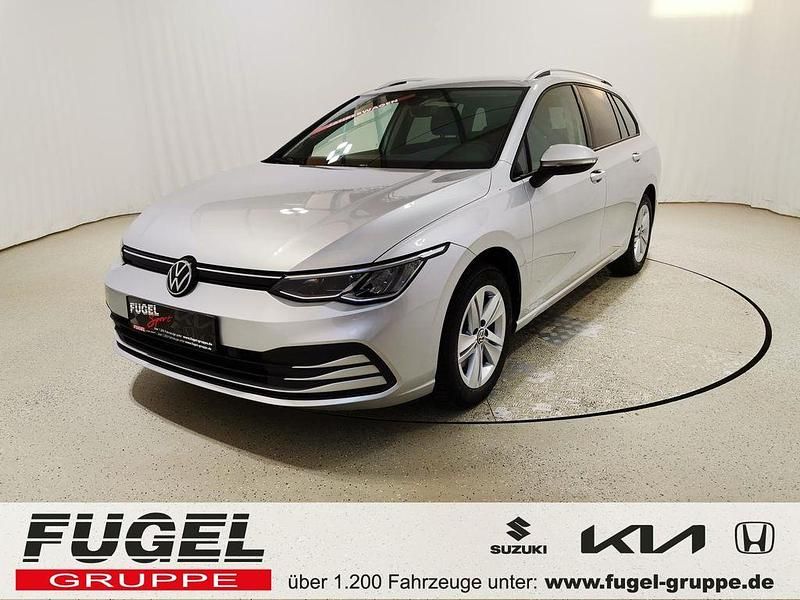 Silber Gebraucht 2024 VW Golf VIII Life Limousine | 24.499 € (Guter Preis) - Bild 1/4