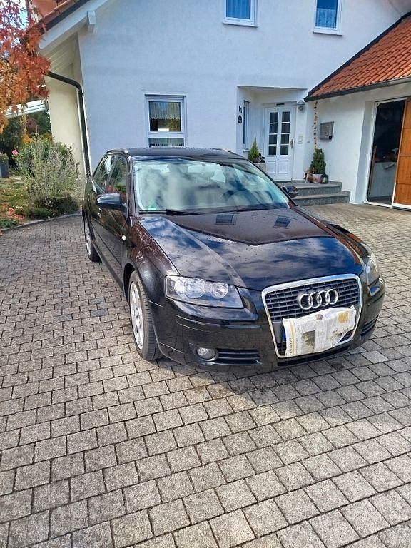 Schwarz Gebraucht 2008 Audi A3 Sportback Ambiente Limousine | 1.600 € (Superpreis) - Bild 1/4