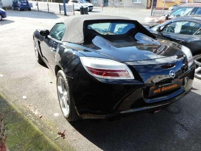 Gebraucht Opel GT 264 PS (194 kW) 2009 Tiefschwarz Cabrio
