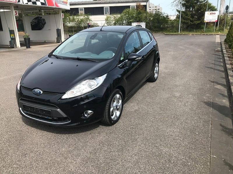 Gebraucht Ford Fiesta Titanium 90 PS (66 kW) 2009 Schwarz Kleinwagen