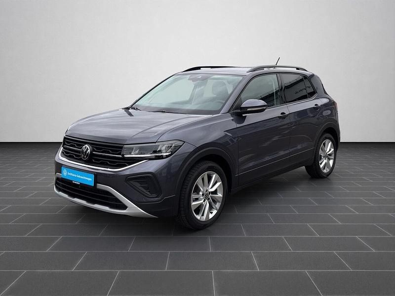 Rauchgrau metallic (metallic) Gebraucht 2025 VW T-Cross Life SUV | 24.490 € (Fairer Preis) - Bild 1/4
