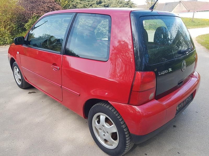 Second-hand VW Lupo 45 CP (33 kW) 2003 Hatchback
