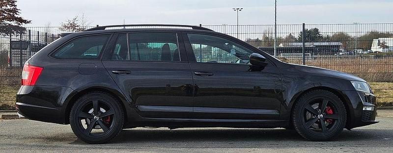 Gebraucht Skoda Octavia RS 184 PS (135 kW) 2016 Schwarz Kleinwagen