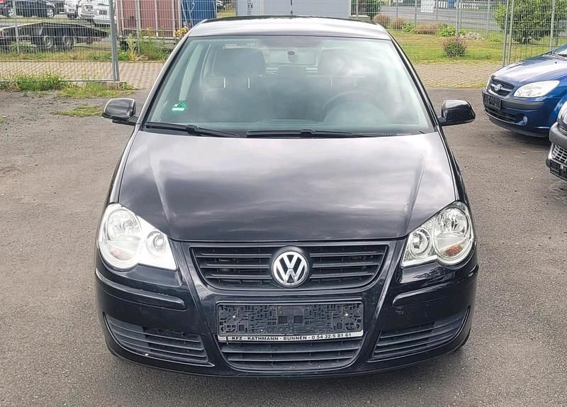 Schwarz Gebraucht 2005 VW Polo Limousine | 2.500 € (Fairer Preis) - Bild 1/4
