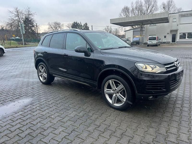 Schwarz Gebraucht 2012 VW Touareg SUV | 9.500 € (Guter Preis) - Bild 1/4