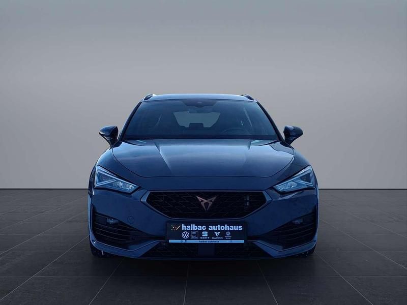 Gebraucht Cupra Leon VZ 310 PS (228 kW) 2024 Graphene grau Kombi