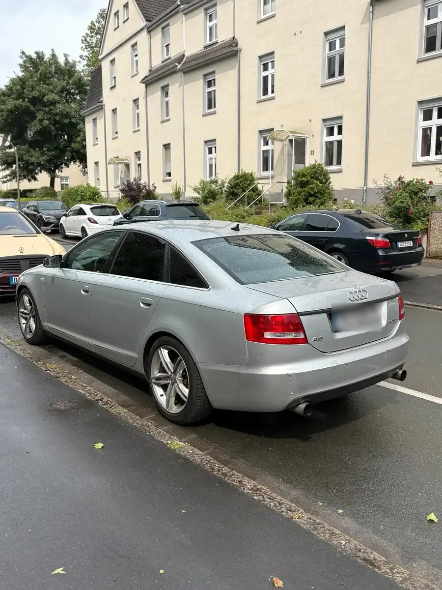 Gebraucht Audi A6 300 PS (220 kW) 2005 Grau Limousine
