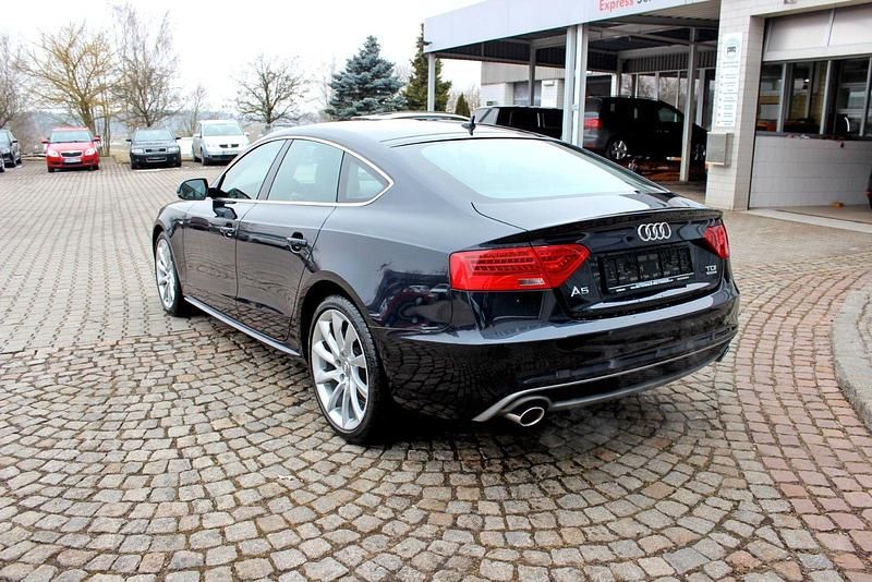 Gebraucht Audi A5 S-Line 245 PS (180 kW) 2014 Blau Coupé
