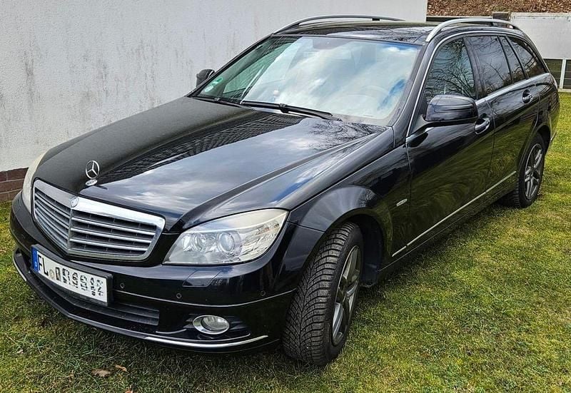 Gebraucht Mercedes C230 Elegance 204 PS (150 kW) 2008 Schwarz Kombi