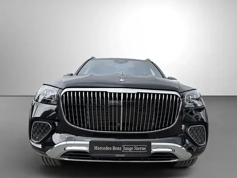 Gebraucht Mercedes GLS600 Maybach 557 PS (409 kW) 2026 Schwarz SUV