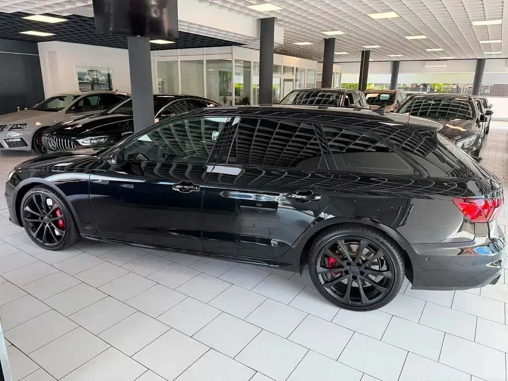 Gebraucht Audi S4 Ambiente 347 PS (255 kW) 2020 Mythosschwarz Kombi