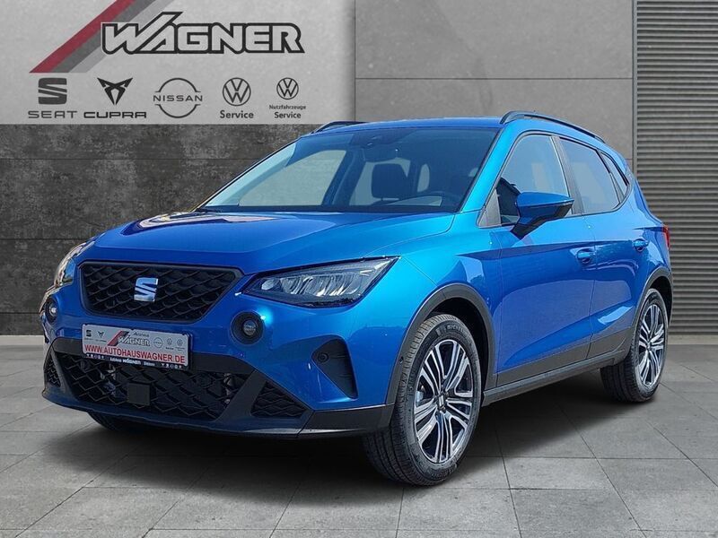 Blau Gebraucht 2023 Seat Arona Style SUV | 22.990 € (Teuer) - Bild 1/4