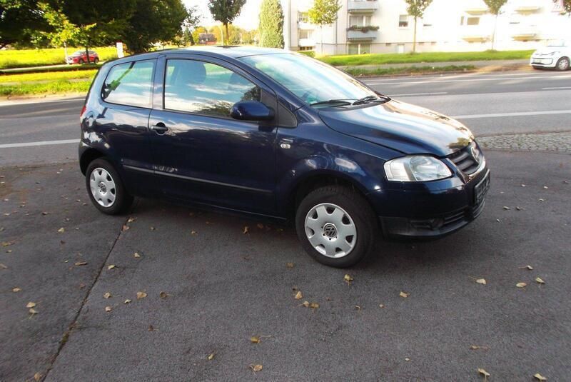 Blau Gebraucht 2007 VW Fox Kleinwagen | 1.300 € (Guter Preis) - Bild 1/4