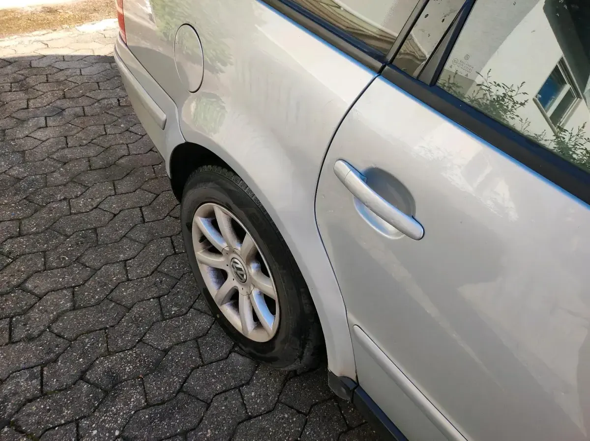 Gebraucht VW Passat 102 PS (75 kW) 1998 Silber Kombi