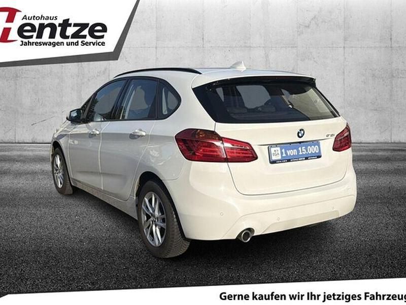 Gebraucht BMW 218 Active Tourer Advantage 140 PS (102 kW) 2018 Weiß Van / Kleinbus