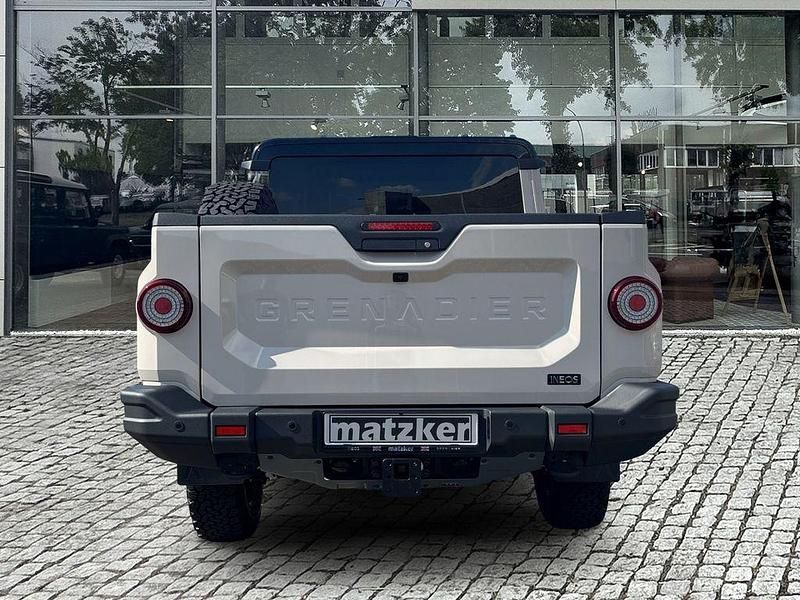 Neu Ineos Grenadier 249 PS (183 kW) 2025 Beige SUV
