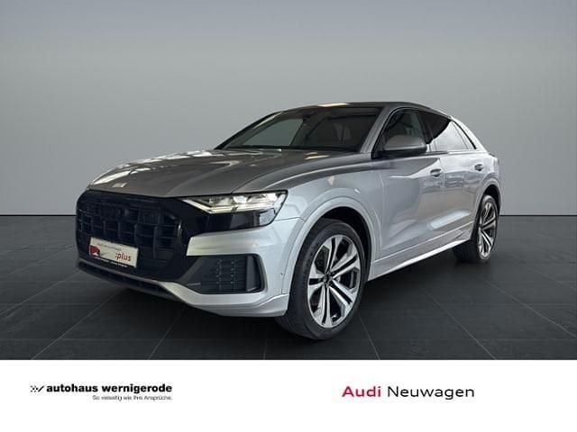 Florettsilber metallic Gebraucht 2022 Audi Q8 Ambiente SUV | 55.440 € (Superpreis) - Bild 1/4