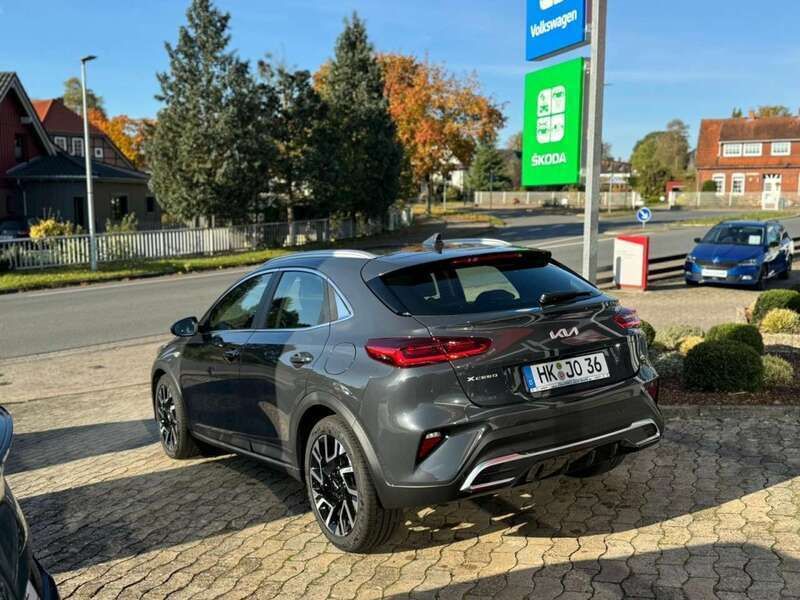 Gebraucht Kia XCeed Comfort 159 PS (116 kW) 2024 Grau SUV