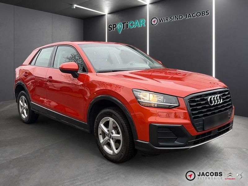Gebraucht Audi Q2 Design 116 PS (85 kW) 2018 Korallenorange metallic (metallic) SUV